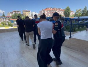 28 ilde nitelikli dolandırıcılık ve yasa dışı bahis operasyonu: 206 şüpheli yakalandı, 100’ü tutuklandı