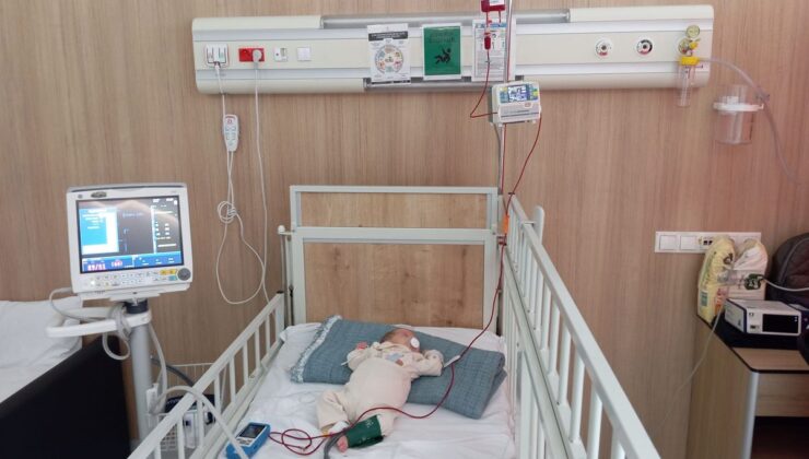 4 aylık Kaan, kanserle mücadele ediyor