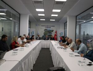 <a href="/finans/">FİNANS</a>