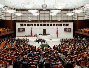 <a href="/finans/">FİNANS</a>