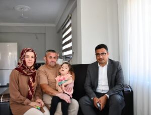 Alaplı’da kök hücre tedavisi gören çocuğun tedavi masraflarını iş insanı üstlendi