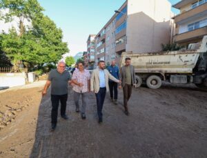 Arnavutköy Başkanı Cide’de sel bölgesini ziyaret etti