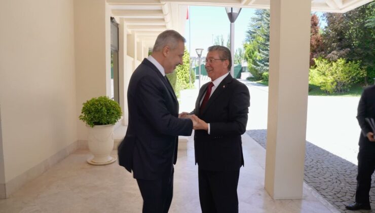Bakan Fidan, KKTC Başbakanı Üstel ile görüştü