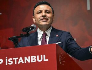 CHP İstanbul’da deprem! Özgür Çelik ile birlikte istifa ettiler
