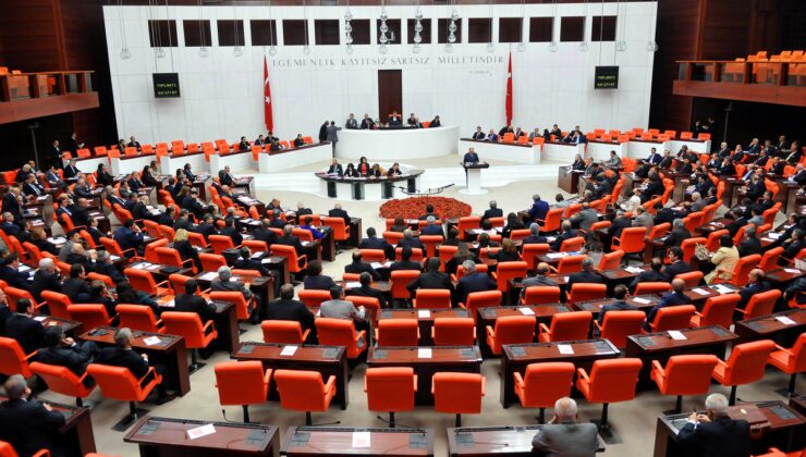 CHP’den istifa eden milletvekilleri TBMM kayıtlarında bağımsız görünüyor