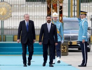 Erdoğan, Irak Başbakanı Zeydi’yi törenle karşıladı