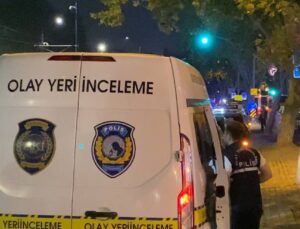 Fatih’te silahlı saldırıya uğrayan yabancı uyruklu kişi öldü