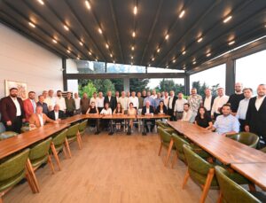 İstanbul’da CHP İl yönetiminden 39 kişi ve 36 ilçe başkanı istifa etti