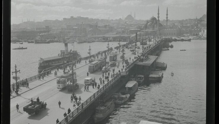 İsveçli fotoğrafçının 79 yıl önce çektiği İstanbul fotoğrafları AA’nın görsel arşivine kazandırıldı