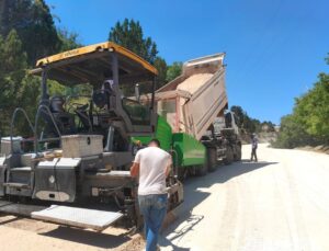 Muğla Büyükşehir Belediyesi Seydikemer’de 102,5 milyon liralık yol çalışması başlattı