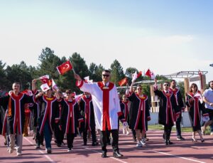 ODTÜ’de mezuniyet töreni düzenlendi
