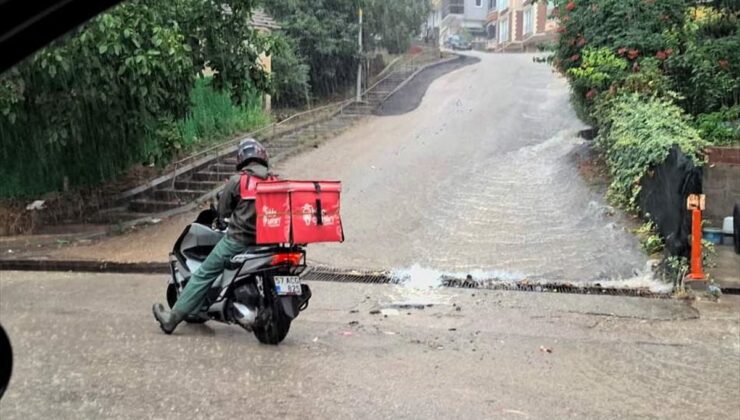 Sinop’ta sağanak etkili oldu