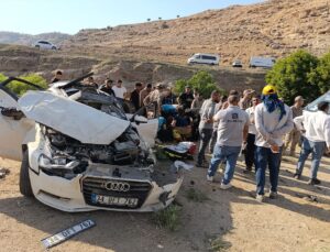 Şırnak’ta otomobil devrildi: 4 ağır yaralı