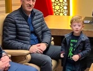 Sivas’taki Kazada Hayatını Kaybeden 5 Yaşındaki Kerem Ali Polat Orhangazi’de Toprağa Verildi
