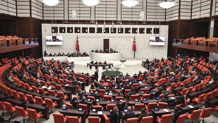 TBMM Genel Kurulu… AK Partili milletvekillerinden Balıkesir’deki yangınlara ilişkin açıklama: Devletimiz yangın bölgesindedir