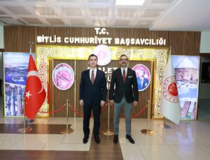 Vali Karakaya, Başsavcı Kandemir’i ziyaret etti