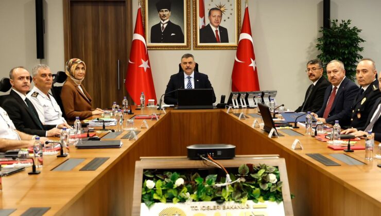 16 ilde sahte gayrimenkul raporu operasyonu: 72 şüpheli yakalandı, 6 bin 134 kişinin vatandaşlığı iptal edildi