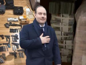 Alihan Kuriş suç örgütü yapılan operasyondan ilk görüntüler! İşte adreslerden çıkanlar