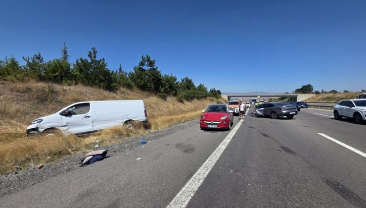 Anadolu Otoyolu’nda Zincirleme Kaza: 3 Yaralı