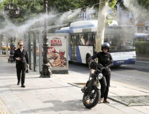 Ankara Büyükşehir Belediyesi, Kızılay’a serinletme sistemi kurdu