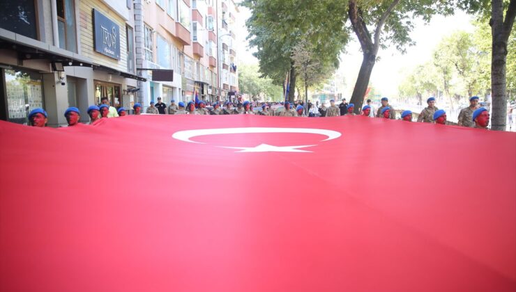 Atatürk’ün Kastamonu’ya Gelişinin 101. Yılı Törenle Kutlandı