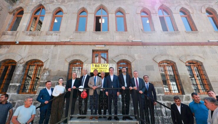 Bitlis’te 130 Yıllık Bina Kültür Evi Oldu