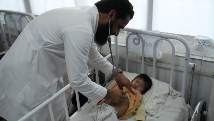 BM: Afganistan’da 100’den Fazla Beslenme Tesisi Kapandı