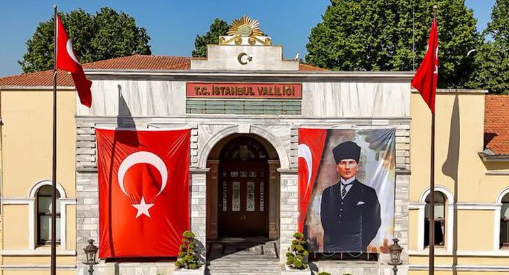 Çatalca’da Eğitim Uçağı Kaza Kırıma Uğradı: 1 Yaralı
