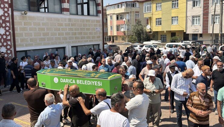 Darıca’da Sahilde Ölü Bulunan Üç Kardeş Toprağa Verildi