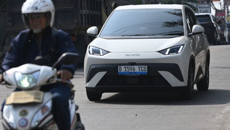 Endonezya Elektrikli Araç Şarj İstasyonlarını Artırıyor