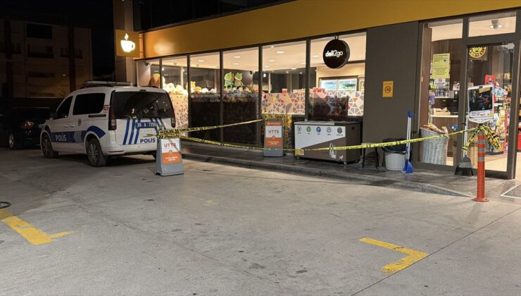 Eskişehir’de Bıçaklı Kavga: 1 Yaralı