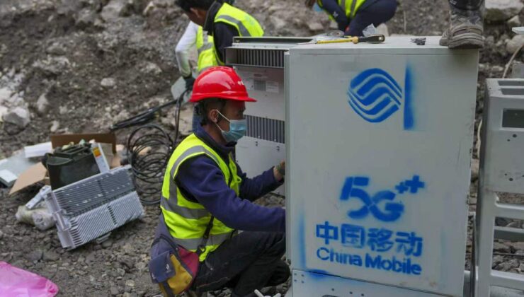Gyirong Sınır Kapısı’nda Yeni 4G/5G Baz İstasyonu Hizmete Girdi