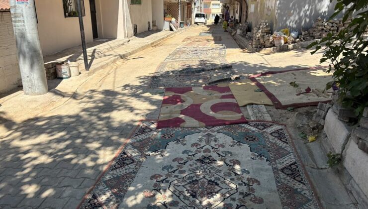 İzmir’de Bozuk Yollara Halılı Çözüm