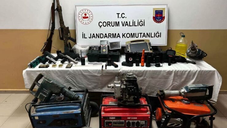 Kaçak kazı yapanlar suçüstü yakalandı; 5 tutuklama