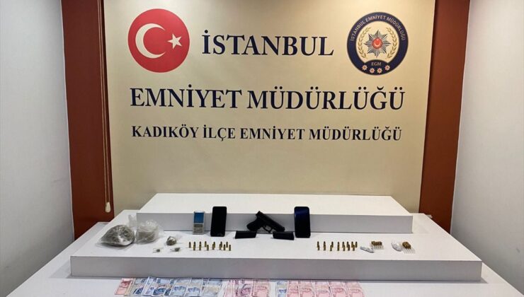 Kadıköy’de 14 Yıl Hapisli Hükümlü Uyuşturucu ve Silahla Yakalandı