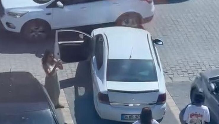 Kafenin önüne park etmek isteyen sürücüye sandalyeli engel