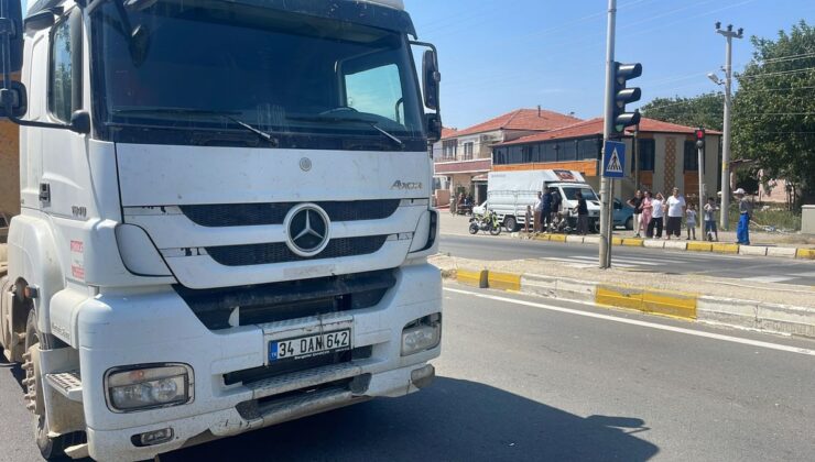 Keşan’da Hafriyat Kamyonu Yayaya Çarptı: 85 Yaşındaki Hasan Engin Ağır Yaralandı