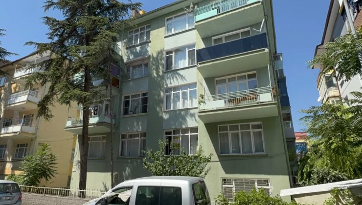 Kiracı, aidat nedeniyle tartıştığı apartman yöneticisini bıçakladı