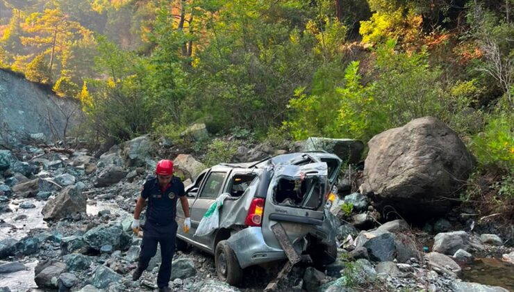 Osmaniye’de Uçuruma Yuvarlanan Otomobilde 1 Ölü, 1 Yaralı