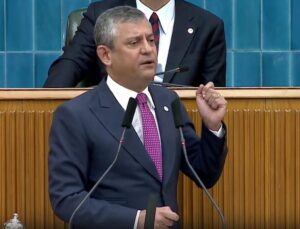 Özgür Özel rakam verdi! İşte Yeni Parti’nin 5 günde topladığı bağış
