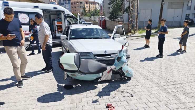 Sungurlu’da Motosiklet ve Otomobil Çarpıştı: 13 Yaşındaki Sürücü Yaralandı