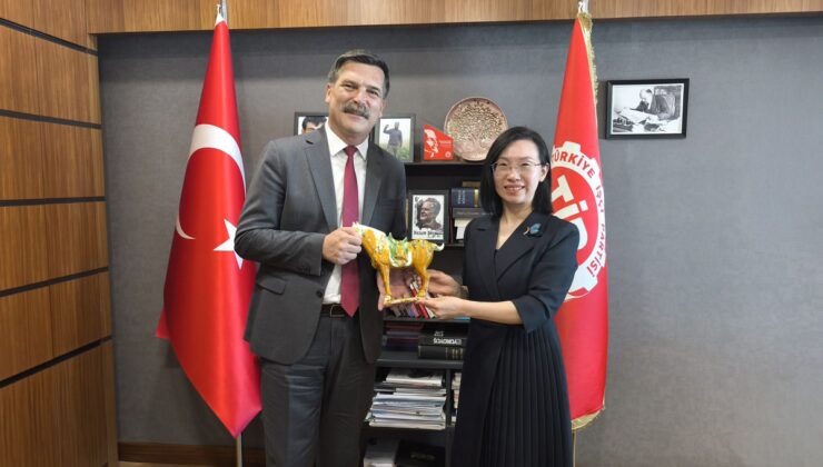TİP Genel Başkanı Erkan Baş, Çin’in Yeni Siyasi Müsteşarı’nı TBMM’de Kabul Etti