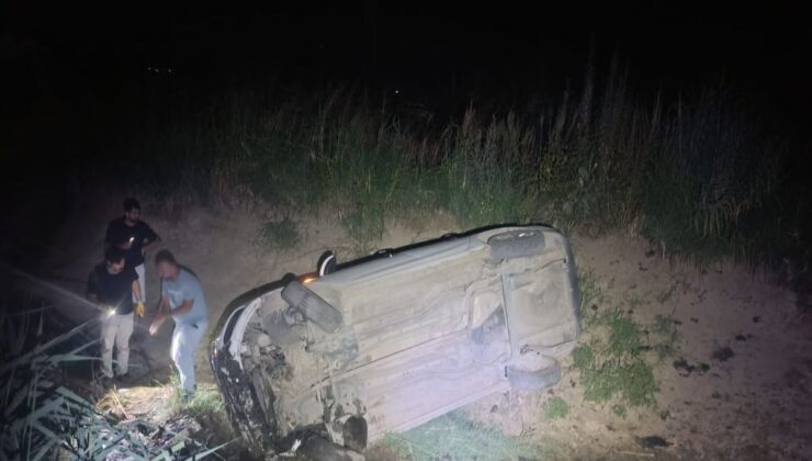 Turgutlu’da Polisten Kaçan Otomobil Su Kanalına Düştü: 3 Yaralı, Uyuşturucu Ele Geçirildi