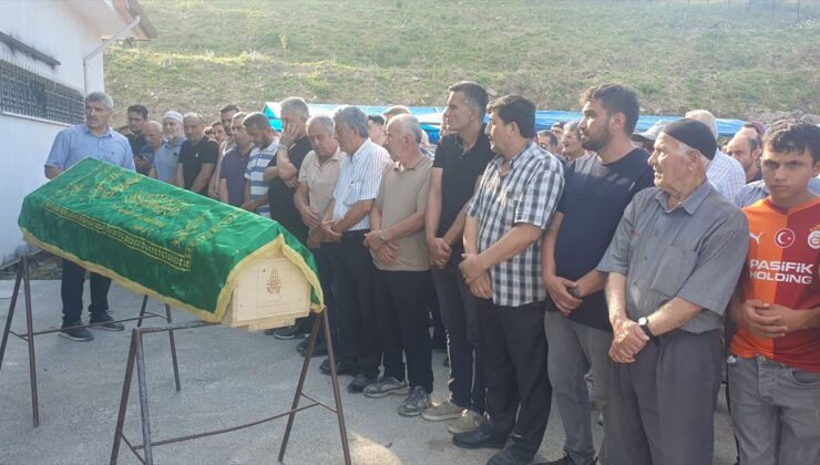 Yangında Çocuğu Kurtarmak İsterken Vurulan Açıkgöz Toprağa Verildi