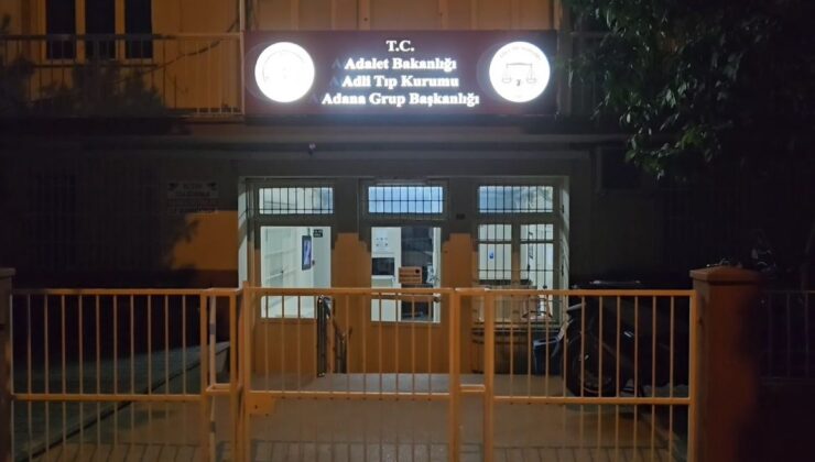 Adana’da otoyol kenarında erkek cesedi bulundu