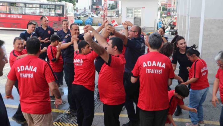 Adana’da özel çocuklar İtfaiye Haftası etkinliğinde itfaiyecilik mesleğini tanıdı