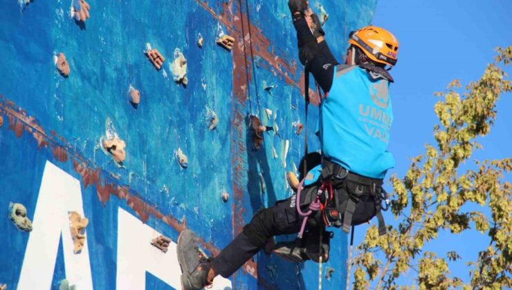 AFAD Van TUR-18, 36 saatlik IRNAP/ITUAS sınav sürecini başarıyla tamamladı