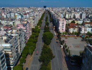 Antalya’da yeni eğitim öğretim dönemi öncesi kiralık ev hareketliliği