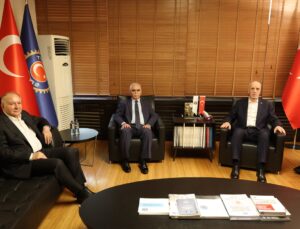 AYM Başkanı Özkaya, TÜRK-İŞ Genel Başkanı Atalay’ı ziyaret etti
