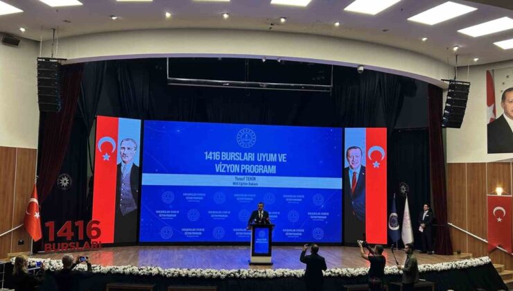 Bakan Tekin, 506 bursiyeri Türkiye Cumhuriyeti elçisi olarak yurt dışına gönderiyor